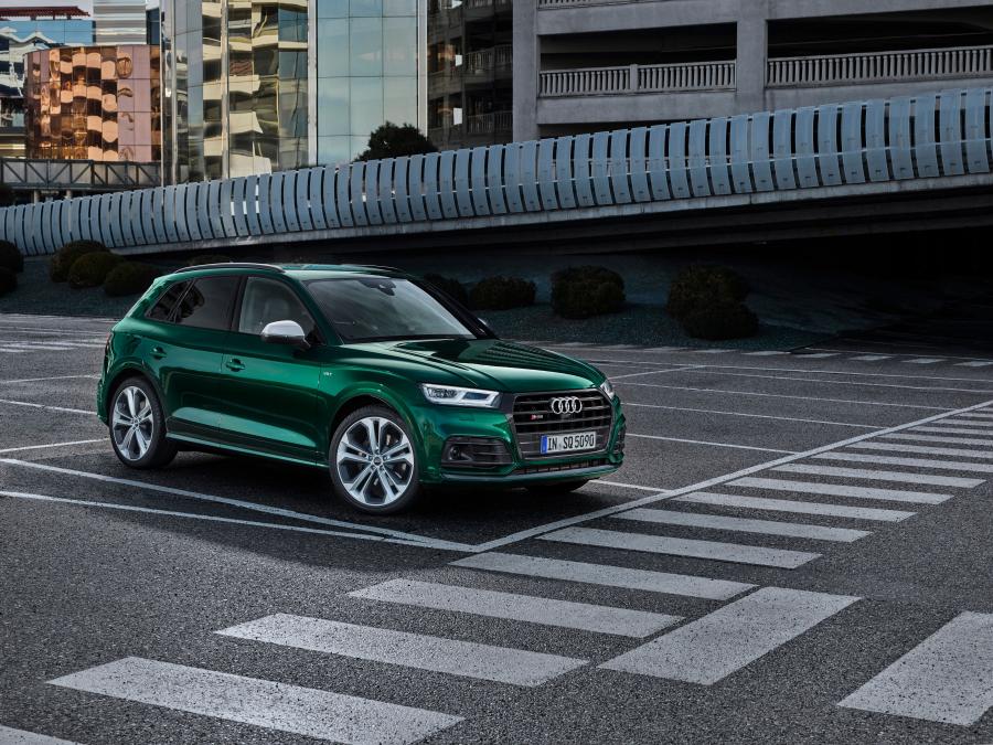  Audi SQ5 3.0 TDI 2019 года  (WW) (фото 18 из 41)